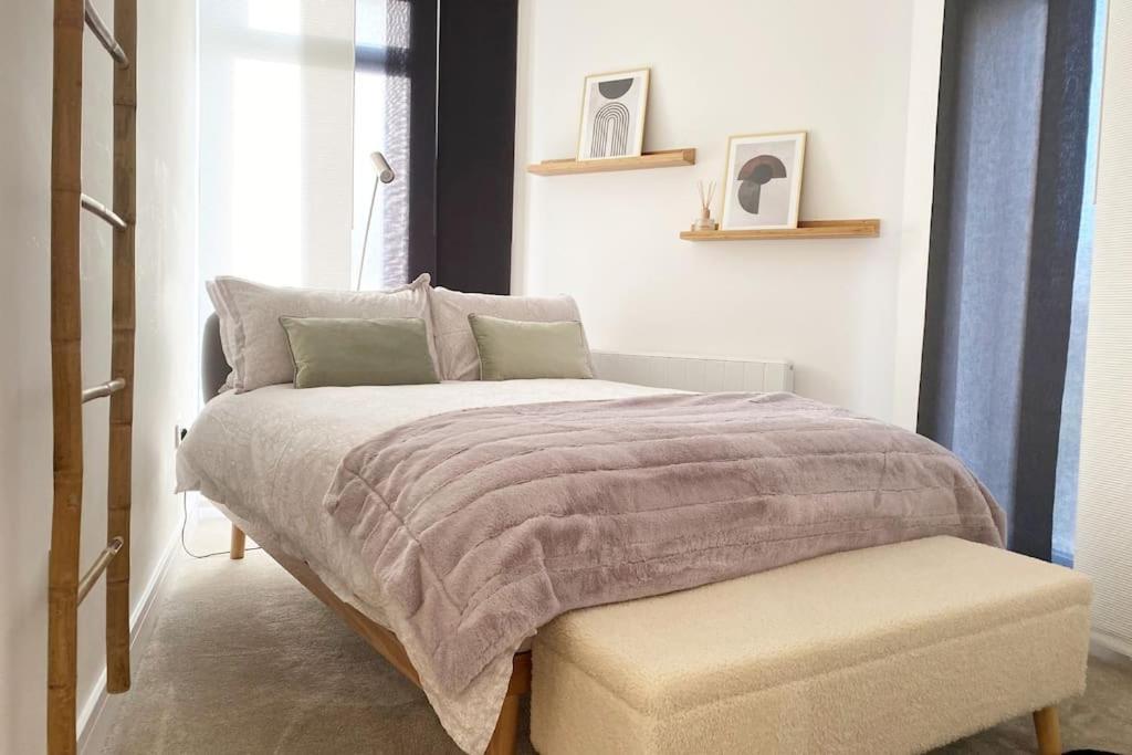 The Pad By The Beach Penthouse Apartment With Sunset And City Views Μπόρνμουθ Εξωτερικό φωτογραφία