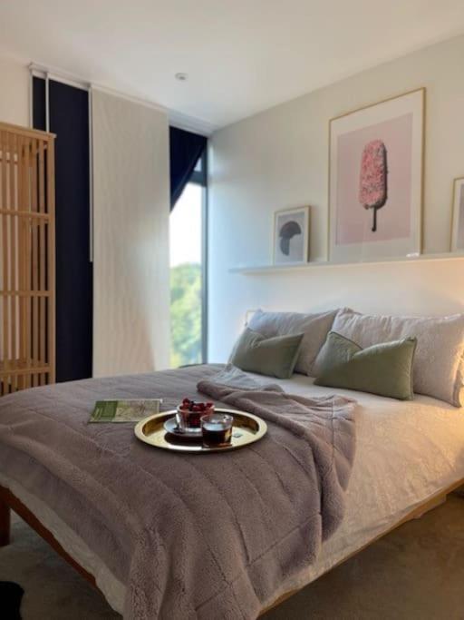 The Pad By The Beach Penthouse Apartment With Sunset And City Views Μπόρνμουθ Εξωτερικό φωτογραφία