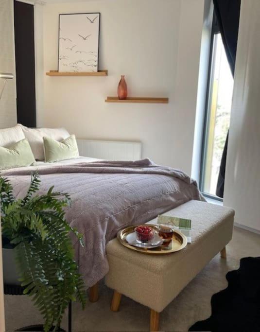 The Pad By The Beach Penthouse Apartment With Sunset And City Views Μπόρνμουθ Εξωτερικό φωτογραφία